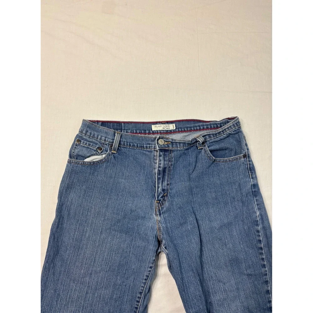 Levis levi 550